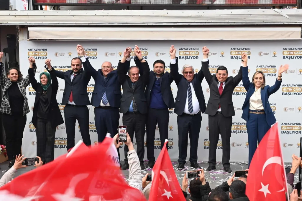 Tütüncü: Bizim işimiz hizmet, gücümüz millet - Mega TV Tutuncu Bizim isimiz hizmet gucumuz millet 6 - Mega TV