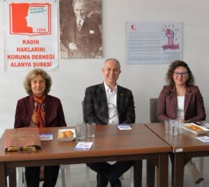 Özçelik “Önce kadınlar” dedi - Mega TV WhatsApp Image 2024 02 01 at 16.55.08 1 - Mega TV