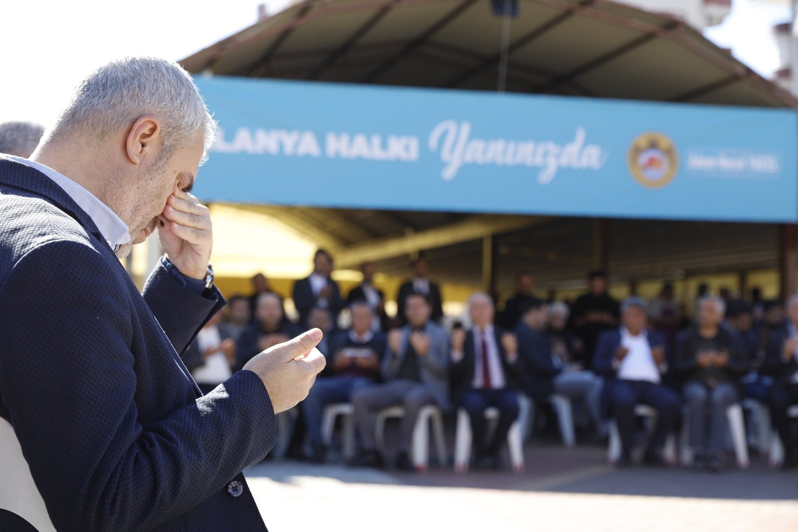 Alanya’da depremzedeler unutulmadı