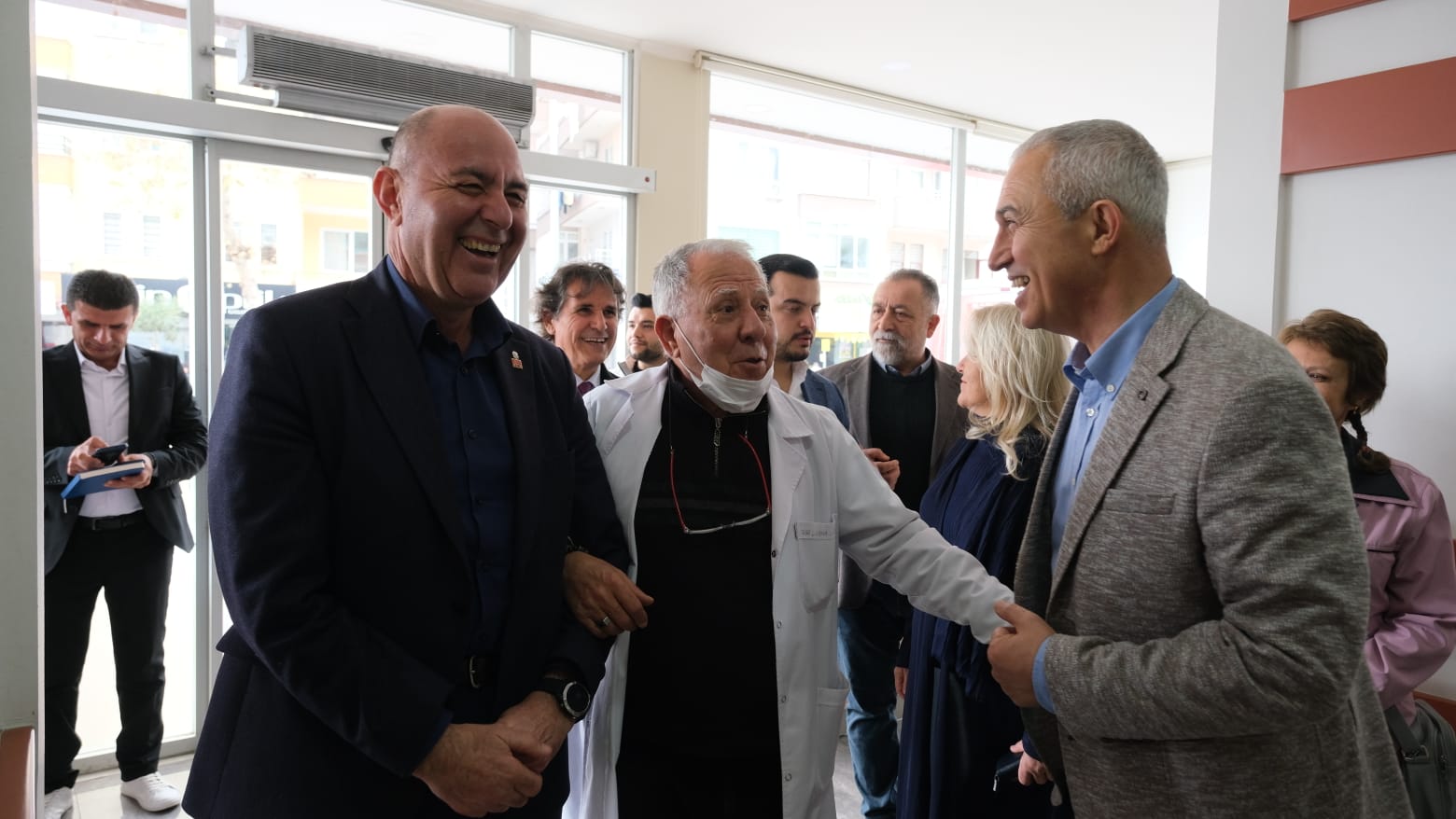 Özçelik: "Hiçbir soruna kulak tıkamayacağız" - Mega TV WhatsApp Image 2024-02-07 at 17.48.31