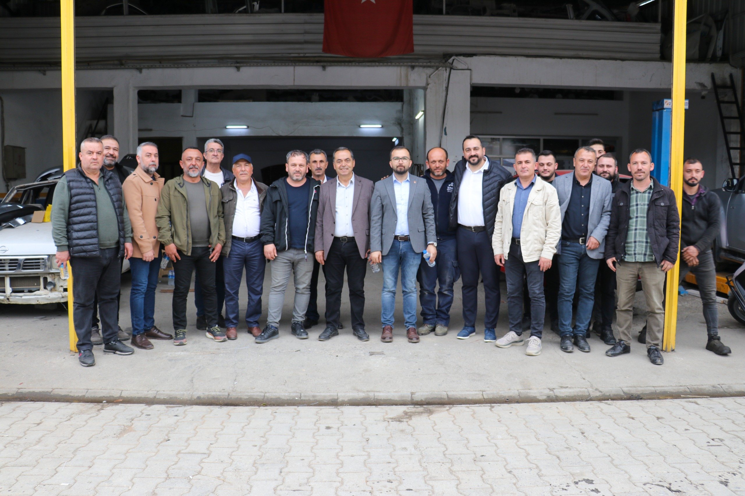 Başkan Yılmaz, esnaf ziyaretlerine devam ediyor