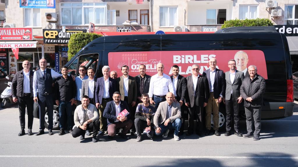 Esnaftan Özçelik'e: "Hizmete açız" - Mega TV WhatsApp Image 2024 02 23 at 17.04.39 - Mega TV