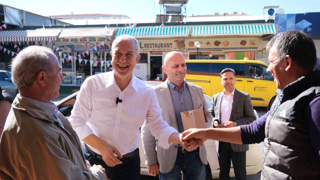 Esnaftan Özçelik'e: "Hizmete açız" - Mega TV WhatsApp Image 2024 02 23 at 17.04.40 1 - Mega TV