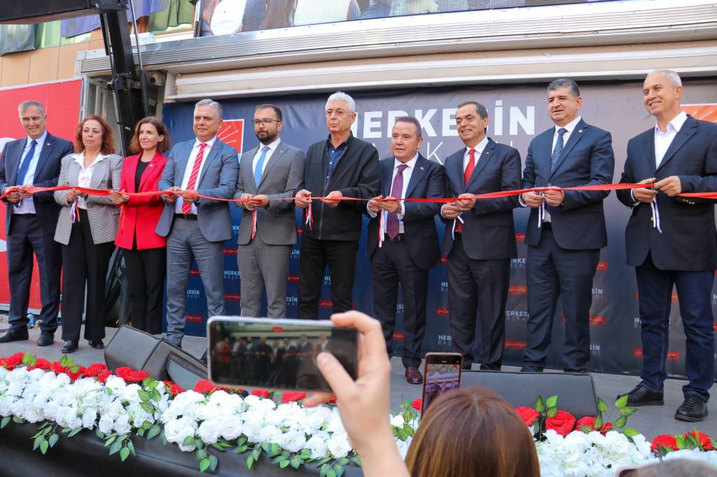 CHP Gazipaşa Seçim Koordinasyon Merkezi açılışına yoğun ilgi - Mega TV WhatsApp Image 2024 02 23 at 18.03.56 - Mega TV
