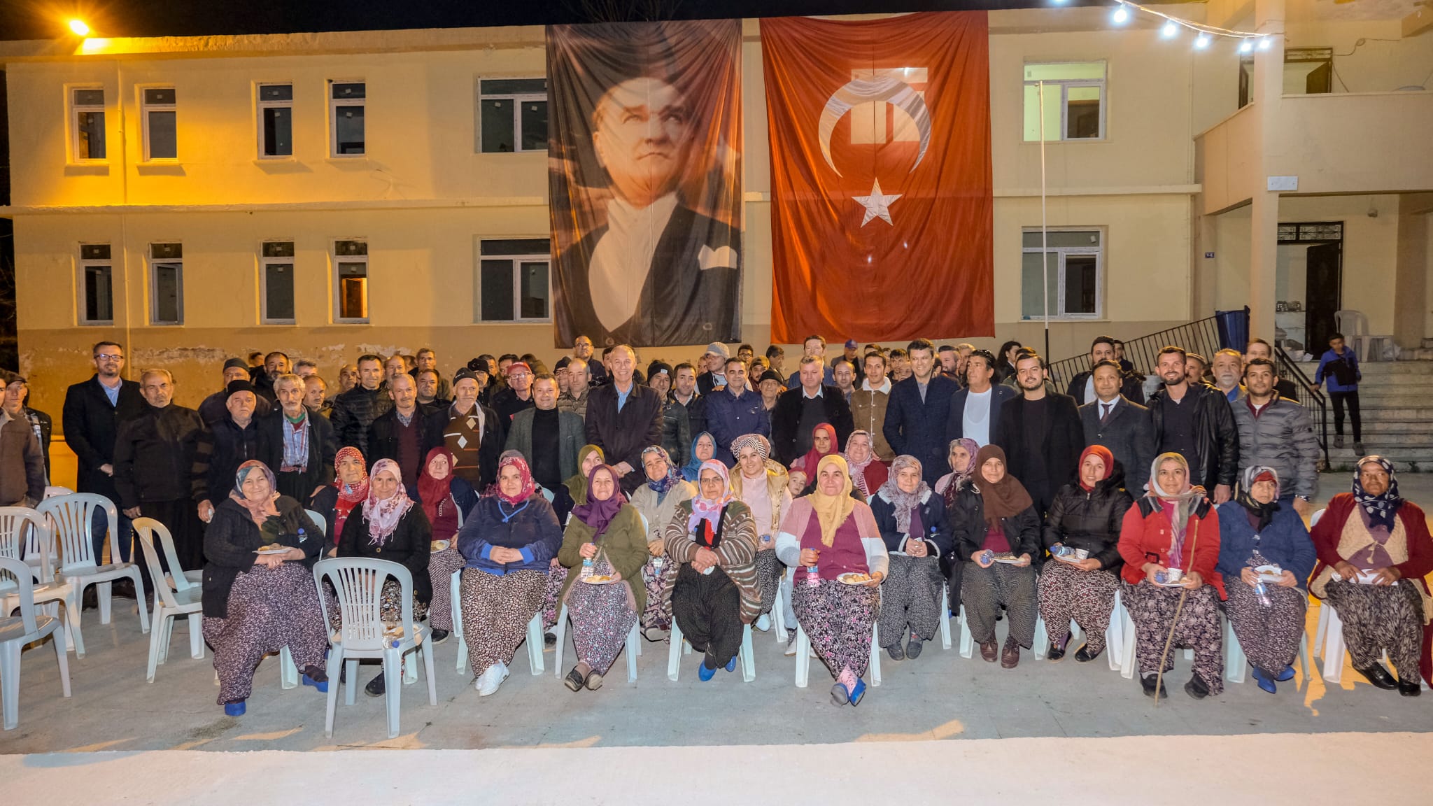Özçelik, Alanya’nın en güzel abisi