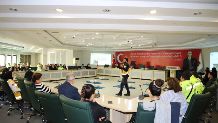 Alanya Belediyesi’nde personele ilk yardım eğitimi