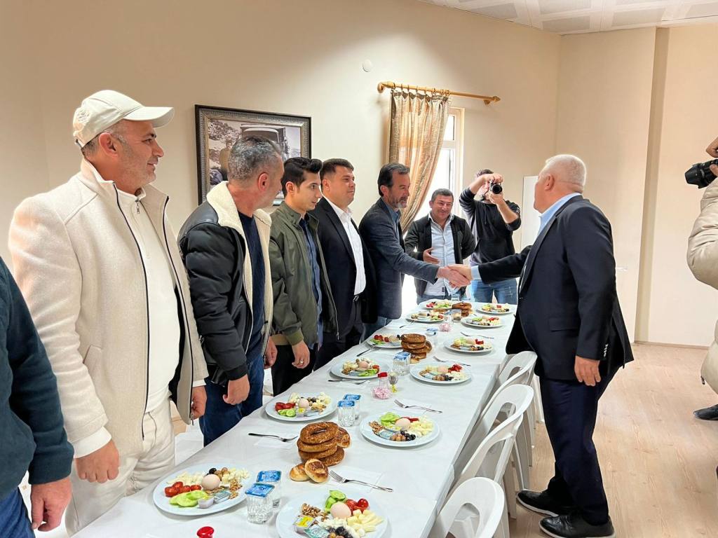 Şahin’den trafik sorununa çözüm - Mega TV WhatsApp Image 2024 02 28 at 20.17.03 1 - Mega TV