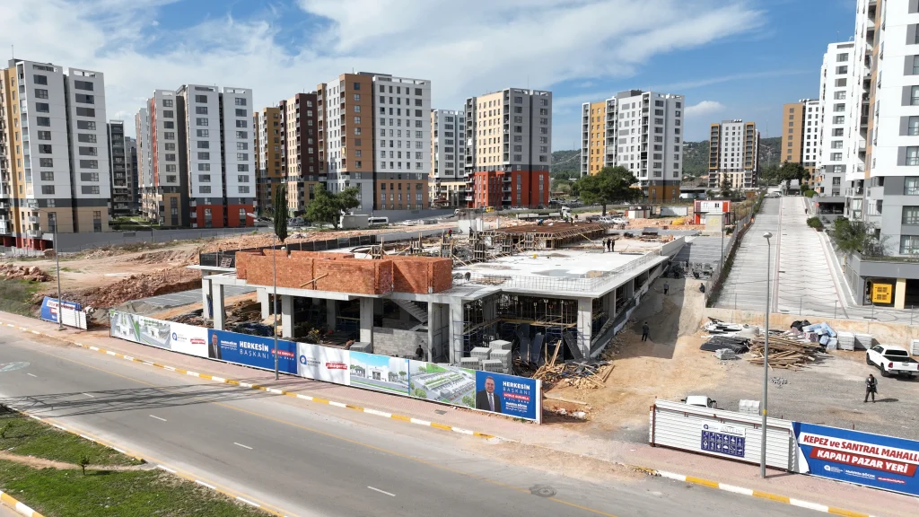 Kepez ve Santral Mahallesi Kapalı Pazar Yeri’nde sona gelindi - Mega TV antepe kapali pazar yeri 2 - Mega TV