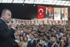 toplu sozlesme sevinci 3 min - Mega TV