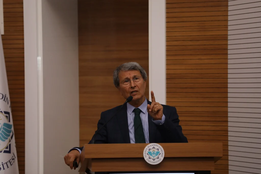 ALKÜ’de İstiklal Marşı’nın kabulü ve Milli Mücadele Dönemi konuşuldu - Mega TV 5M3A2001 - Mega TV