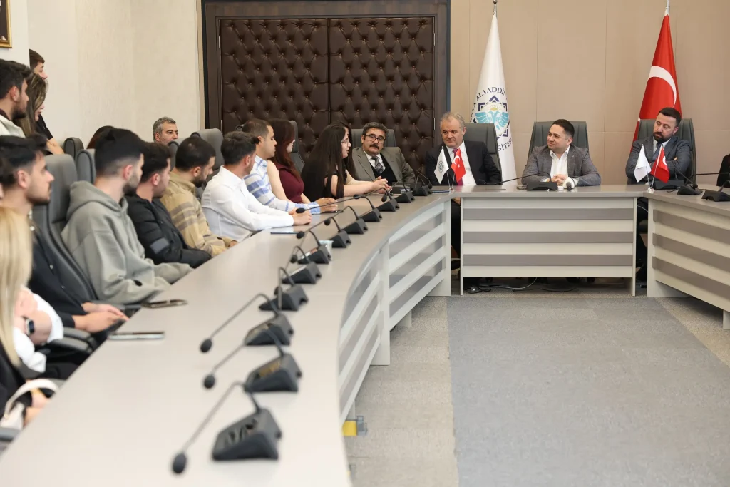 ALKÜ öğrencilerinin projelerine TÜBİTAK’tan tam destek - Mega TV ALKU OGRENCILERININ PROJELERINE TUBITAKTAN TAM DESTEK 6 - Mega TV