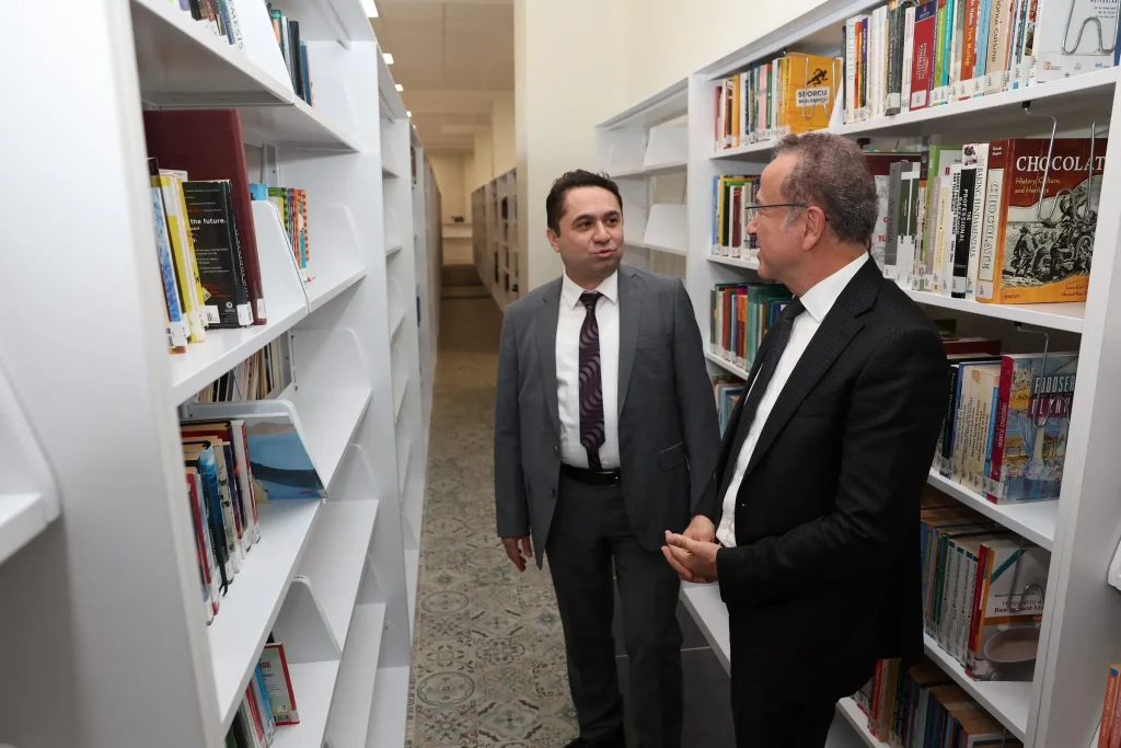 ALKU VE ALANYA UNIVERSITESI KUTUPHANELERINI ORTAK KULLANACAK 8 - Mega TV