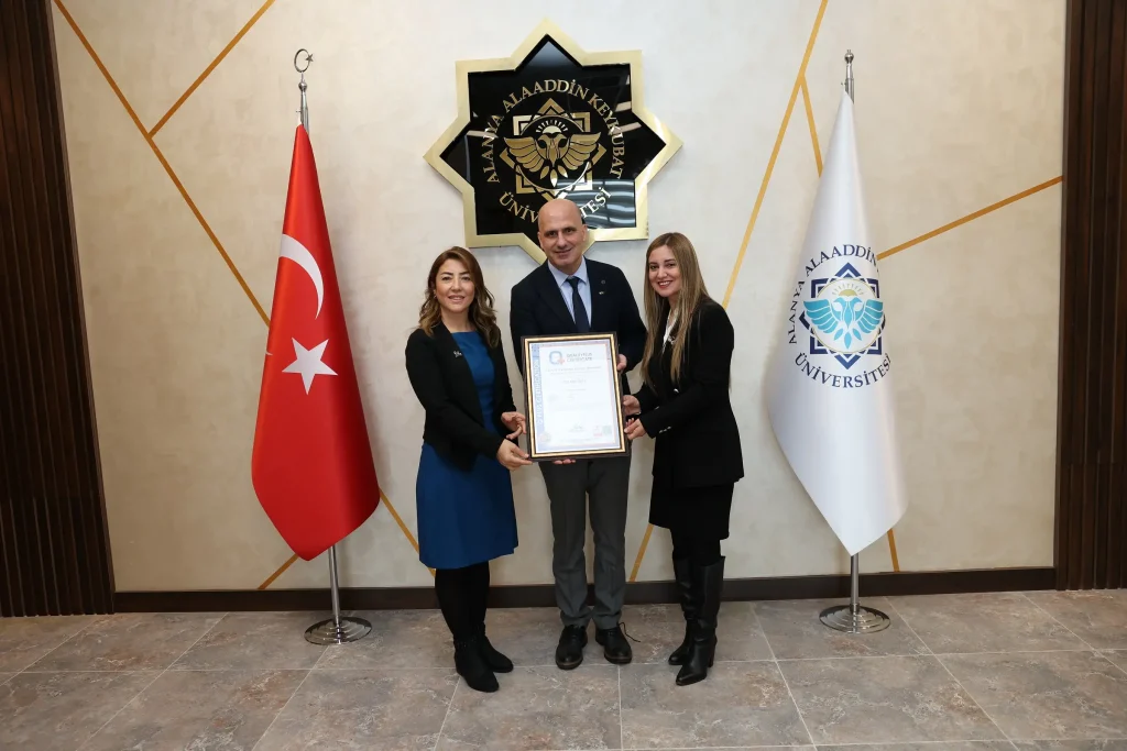 ALKÜ’den, ISO 9001-2015 damgası - Mega TV ALKUDEN ISO 9001 2015 DAMGASI 4 - Mega TV