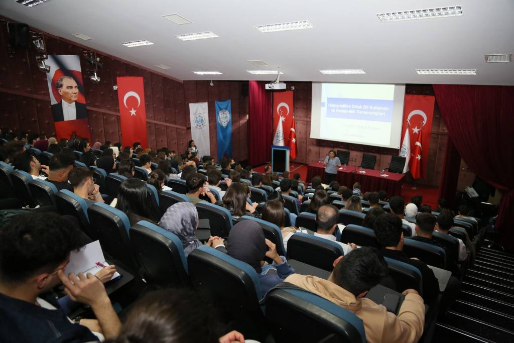 ALKÜ'lü Hemşirelik öğrencileri Nanda eğitimi aldı - Mega TV ALKULU HEMSIRELIK OGRENCILERI NANDA EGITIMI ALDI 6 min - Mega TV