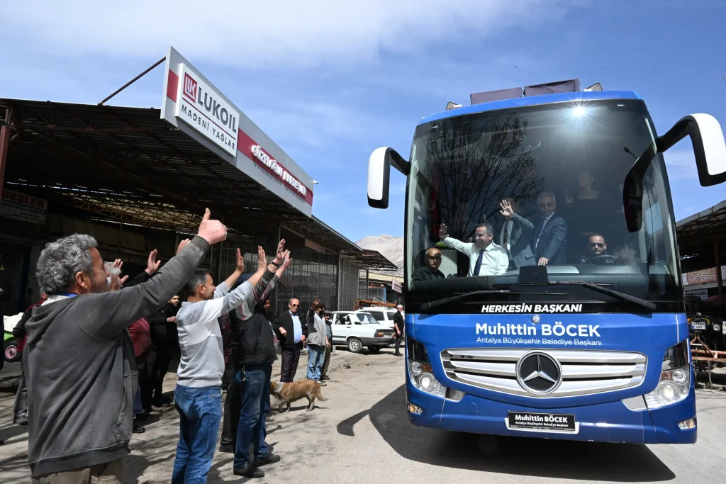 Başkan Böcek Elmalı’yı ziyaret etti - Mega TV BASKAN BOCEK ELMALI 10 - Mega TV