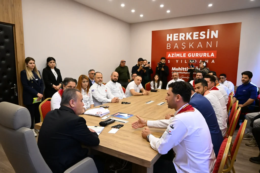Antalya Büyükşehir Belediyesi’nden iki önemli protokol - Mega TV BASKAN PROTOKOL IMZA 5 - Mega TV