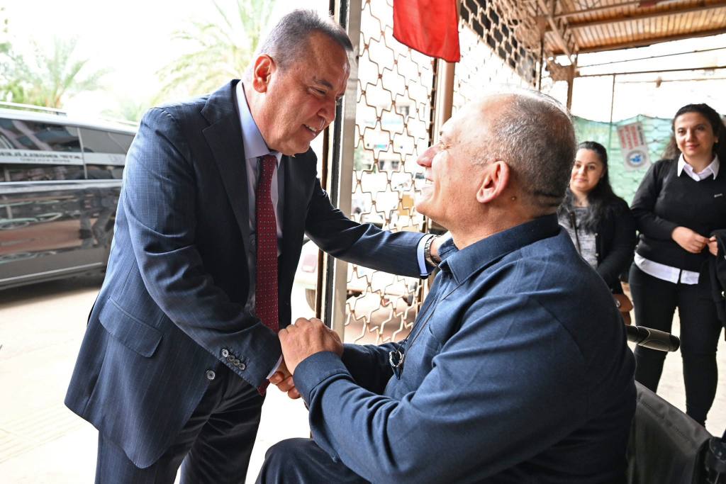Başkan Böcek ‘Engelsiz Antalya için yeni projeler hazır’ - Mega TV Baskan Bocek ‘Engelsiz Antalya icin yeni projeler hazir 6 min 1 1 - Mega TV