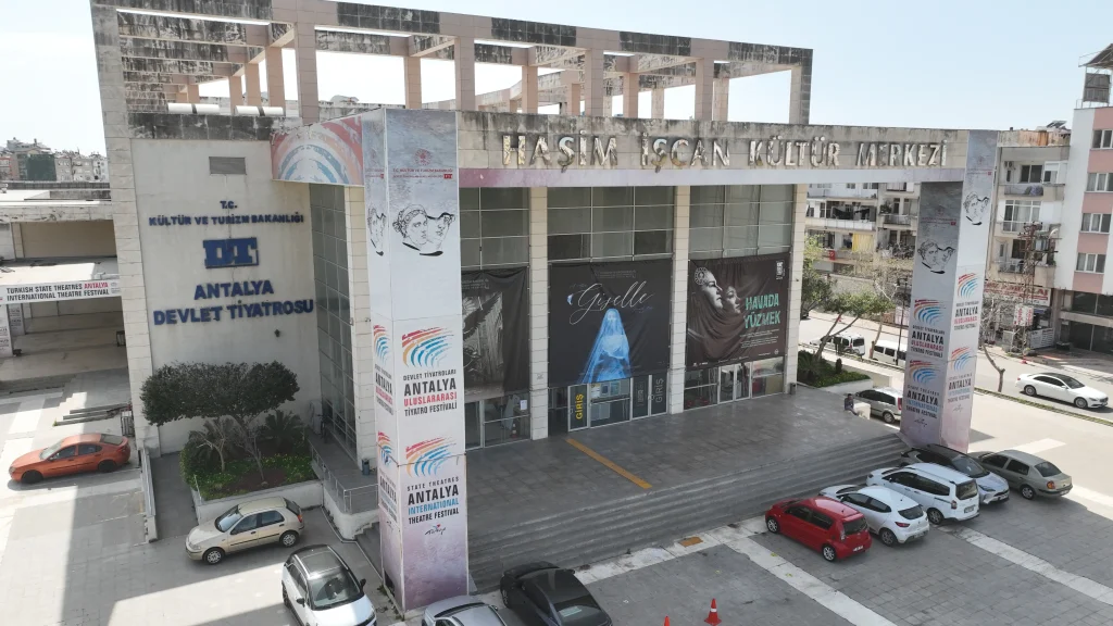 Başkan Böcek’ten Tamer Karadağlı’ya cevap - Mega TV Baskan Bocekten Tamer Karadagliya cevap 4 - Mega TV