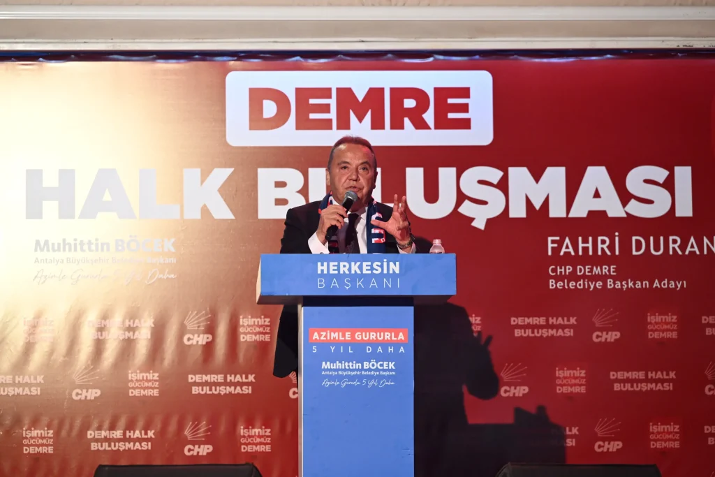 Başkan Böcek’e Demre’de sevgi seli - Mega TV Baskan Demre Bulusmasi 11 - Mega TV