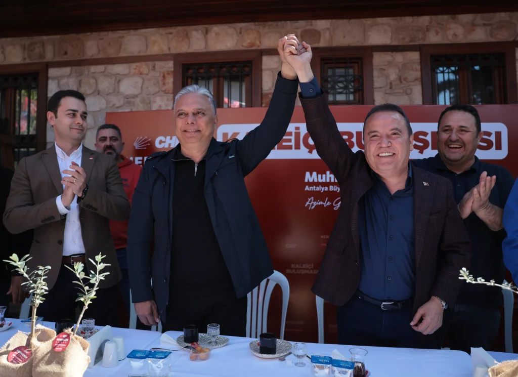 Baskan kaleici bulusmasi 3 1 - Mega TV