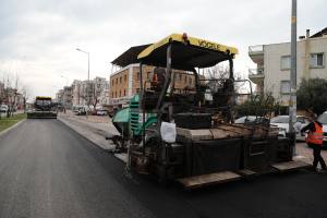 Büyükşehir’den Ceyhan Caddesi’ne sıcak asfalt - Mega TV Ceyhan Caddesine sicak asfalt 3 min - Mega TV