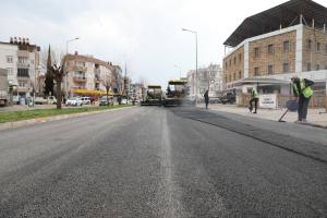 Büyükşehir’den Ceyhan Caddesi’ne sıcak asfalt - Mega TV Ceyhan Caddesine sicak asfalt 8 min - Mega TV