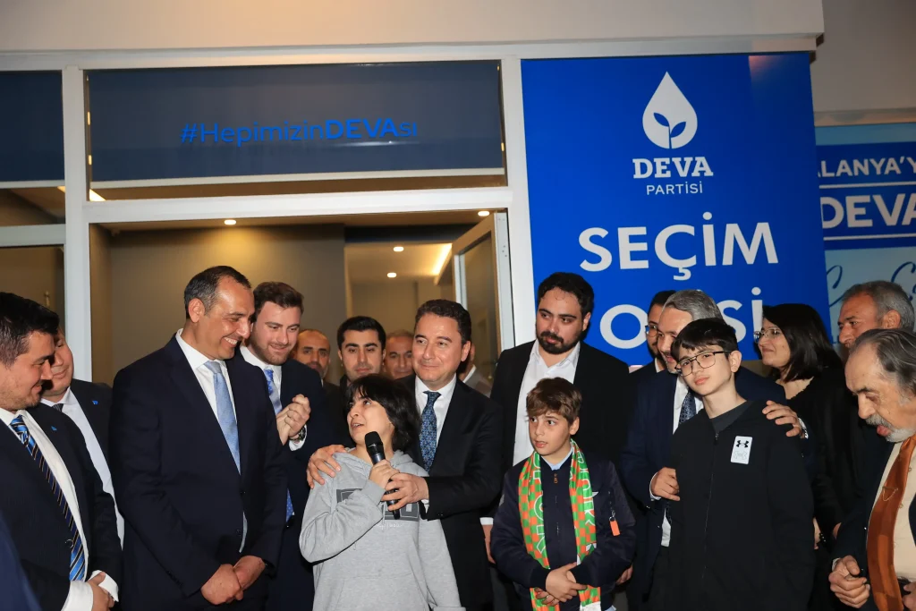 Alanya’dan Deva’ya destek sözü - Mega TV DEVA 28Subat Antalya Alanya SKMZiyaret27 - Mega TV