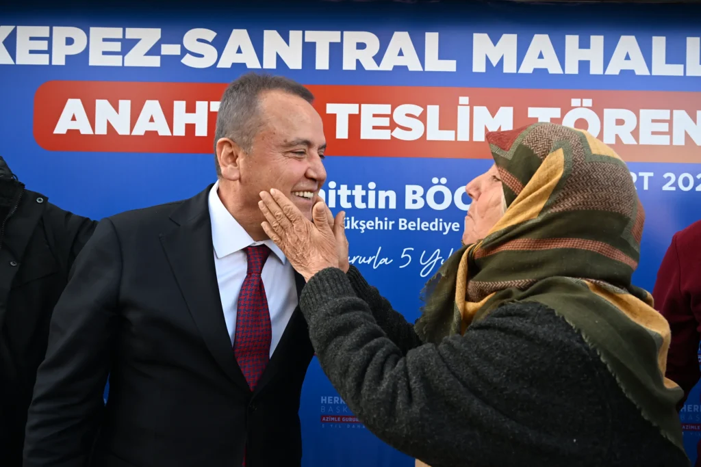 başkan Böcek