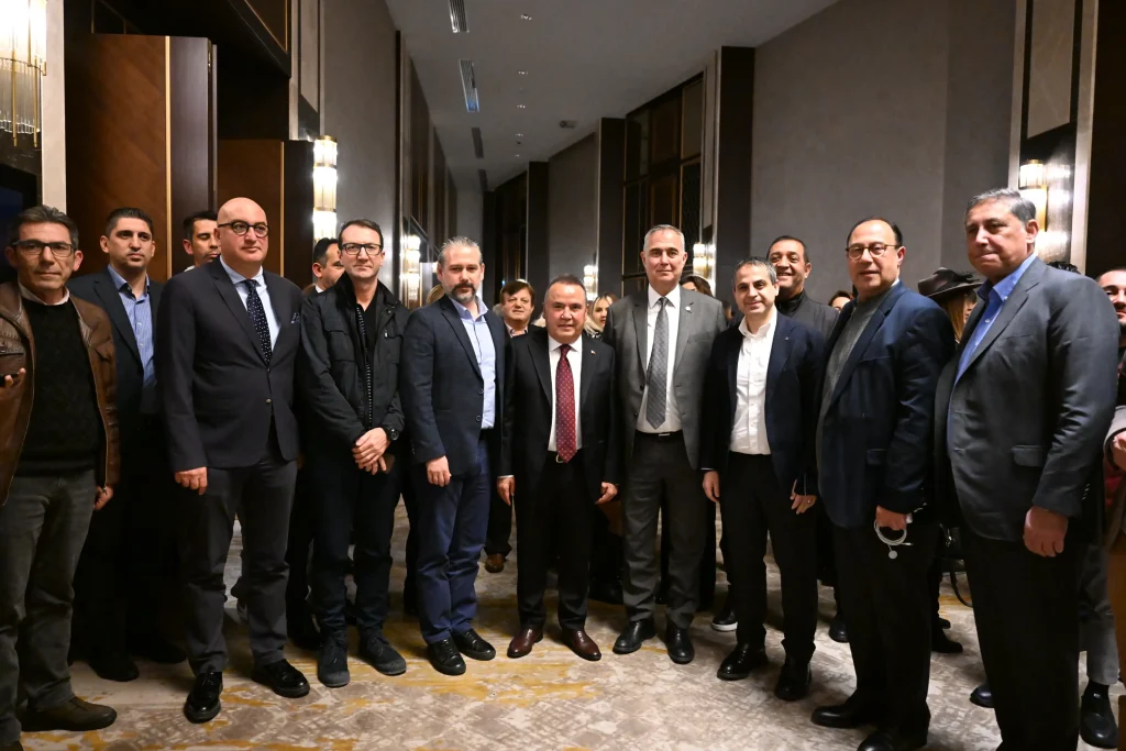 Başkan Böcek turizm temsilcileri ile buluştu - Mega TV DSC 4043 - Mega TV