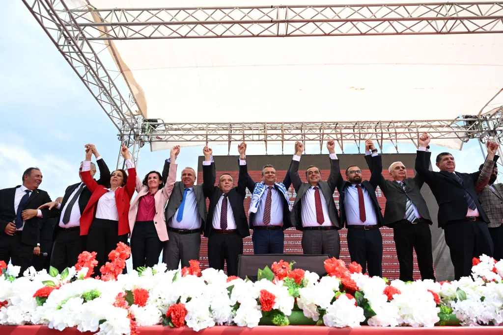 Başkan Böcek: “Gazipaşa’ya 925 milyon liralık yatırım yaptık” - Mega TV GAZIPASA MITING 14 - Mega TV