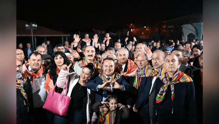 Başkan Muhittin Böcek hemşehrileriyle buluştu