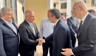 Başkan Erdem’den, Cumhurbaşkanı Yardımcısı Yılmaz’a Alanya Brifingi