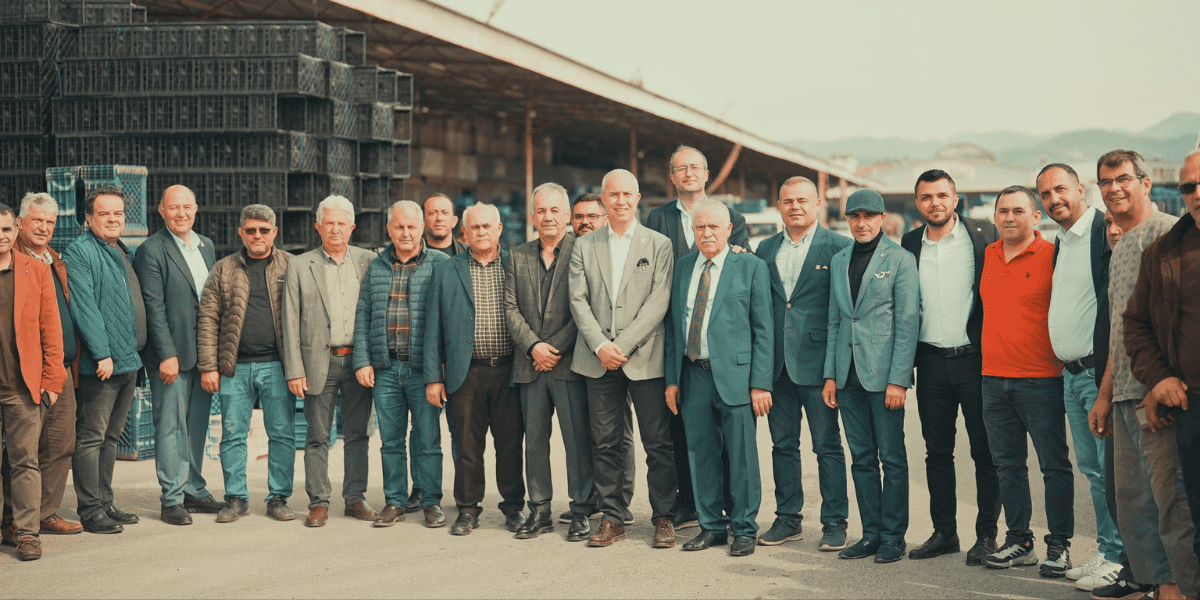 Hal esnafından Özçelik’e “Sizin gibisi 40 yılda bir gelir”