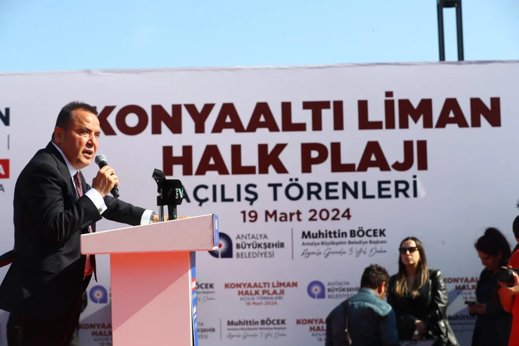 Konyaaltı Liman Halk Plajı açıldı - Mega TV Konyaalti Liman Halk Plaji Acilis Toreni 8 - Mega TV