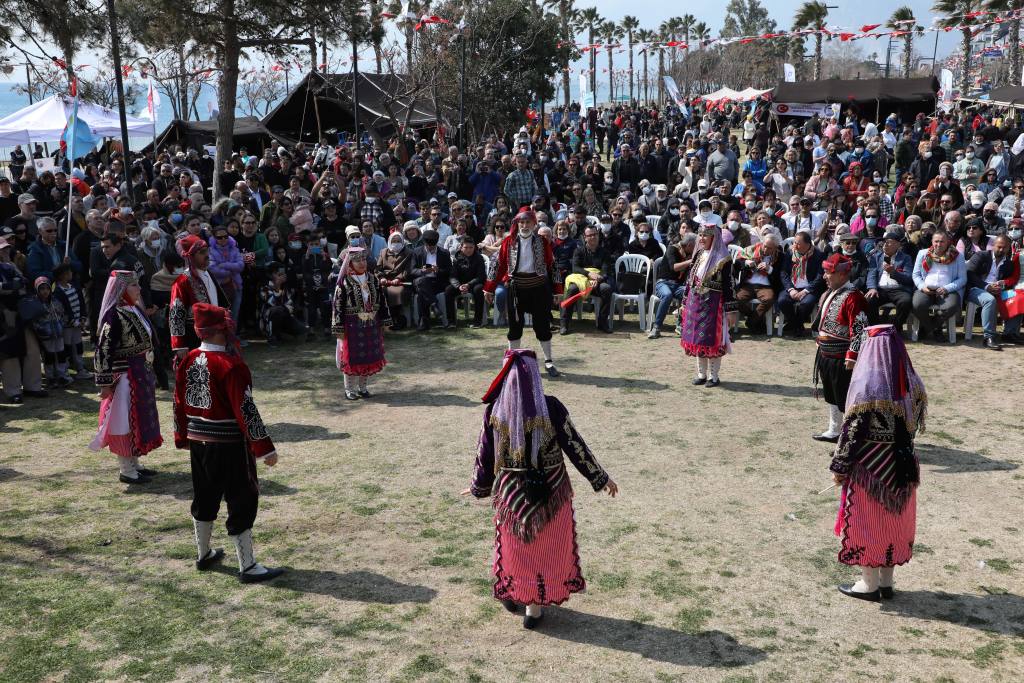 NEVRUZ KUTLAMA 25 min - Mega TV