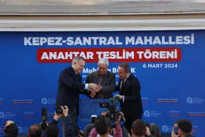 Kepez-Santral Mahallesi'nde Anahtar Heyecanı - Mega TV OMER1012 - Mega TV