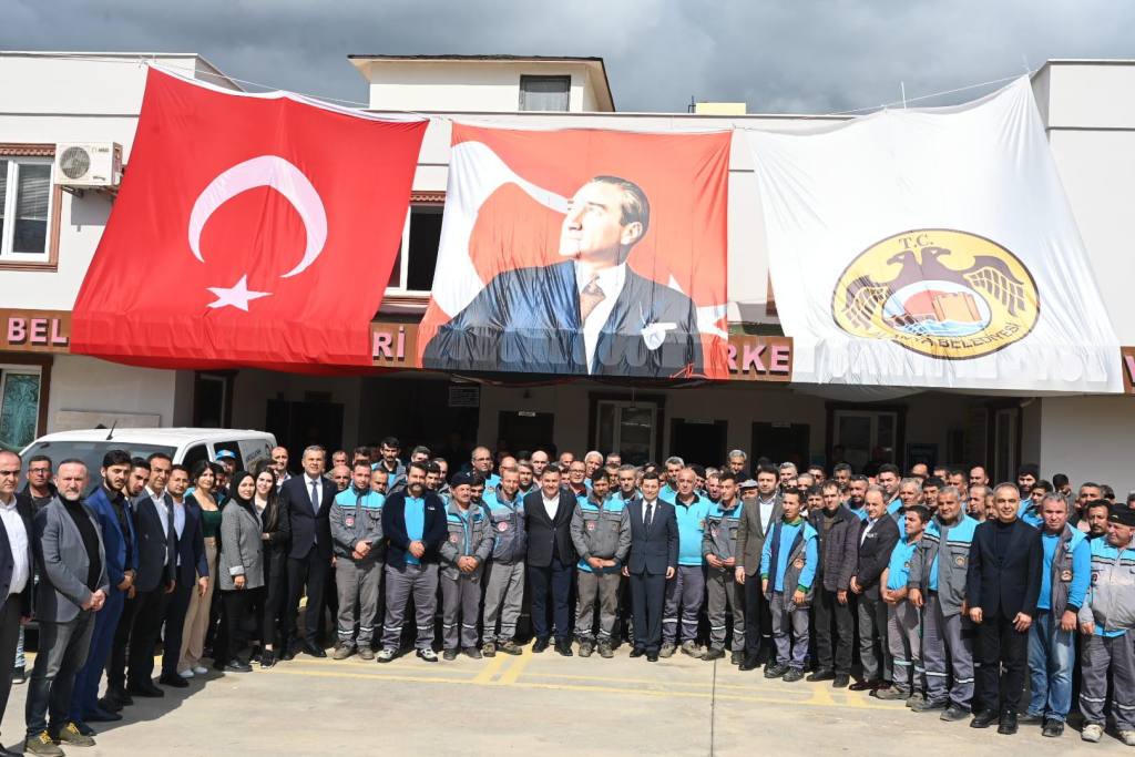 Tütüncü, Alanya’yı karış karış dolaştı - Mega TV Tutuncu Alanyayi karis karis dolasti 3 - Mega TV