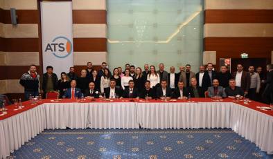 Tütüncü: “Antalya için acı bir tablo trafik” 