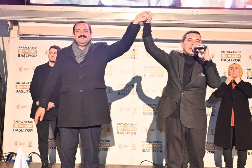 Tütüncü: “Biz Antalya’ya sevdalıyız” - Mega TV Tutuncu Biz Antalyaya sevdaliyiz 6 - Mega TV