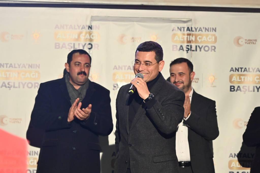 Tütüncü: “Biz Antalya’ya sevdalıyız” - Mega TV Tutuncu Biz Antalyaya sevdaliyiz 7 - Mega TV