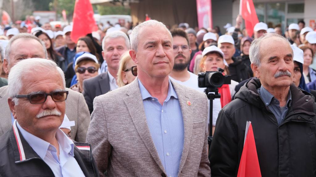 Konaklı’dan Özçelik’e: "Bize başkanlık borcunuz var" - Mega TV WhatsApp Image 2024 03 04 at 09.48.56 2 - Mega TV