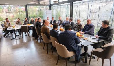 Özçelik’ten “Kurumsal” Belediye sözü