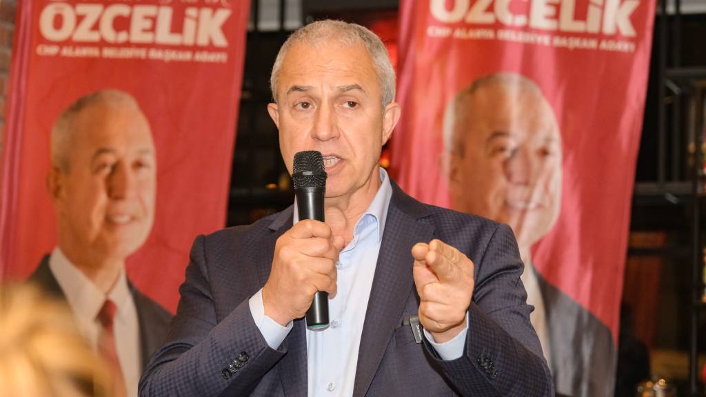 Gençler sordu, Özçelik yanıtladı - Mega TV WhatsApp Image 2024 03 07 at 12.31.00 1 - Mega TV