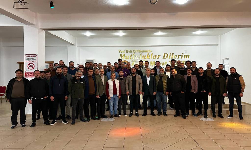 Çavuşoğlu’ndan gençlere kaynaşma yemeği - Mega TV WhatsApp Image 2024 03 07 at 14.24.07 - Mega TV