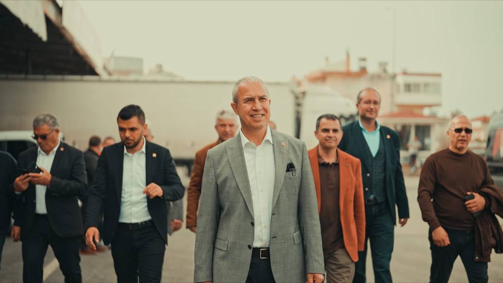 Hal esnafından Özçelik’e “Sizin gibisi 40 yılda bir gelir” - Mega TV WhatsApp Image 2024 03 13 at 16.33.40 1 - Mega TV