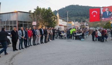 Başkan Yılmaz Sanayi Sitesi esnafı ile iftarda buluştu