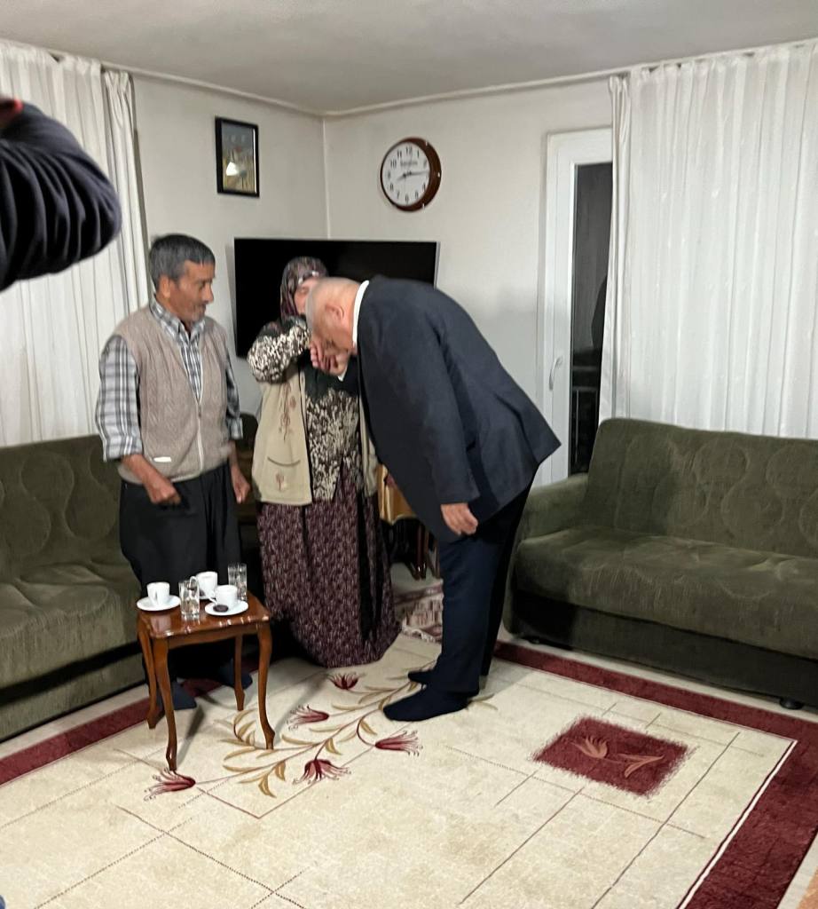 Şahin'i iftarda ağırladılar - Mega TV WhatsApp Image 2024 03 14 at 18.48.24 - Mega TV