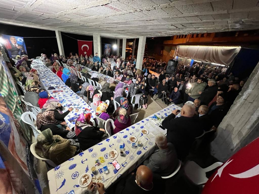 Şahin: 1 Nisan'da Alanya'ya hizmet rozetini takacağım - Mega TV WhatsApp Image 2024 03 17 at 18.29.48 - Mega TV