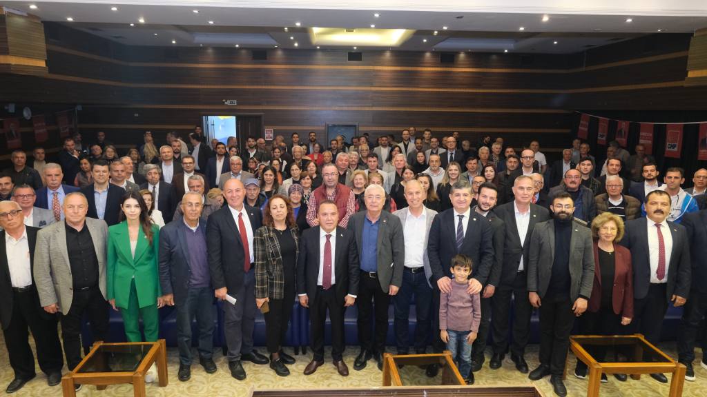 Başkan Böcek’ten Özçelik’e destek - Mega TV WhatsApp Image 2024 03 18 at 11.00.22 - Mega TV