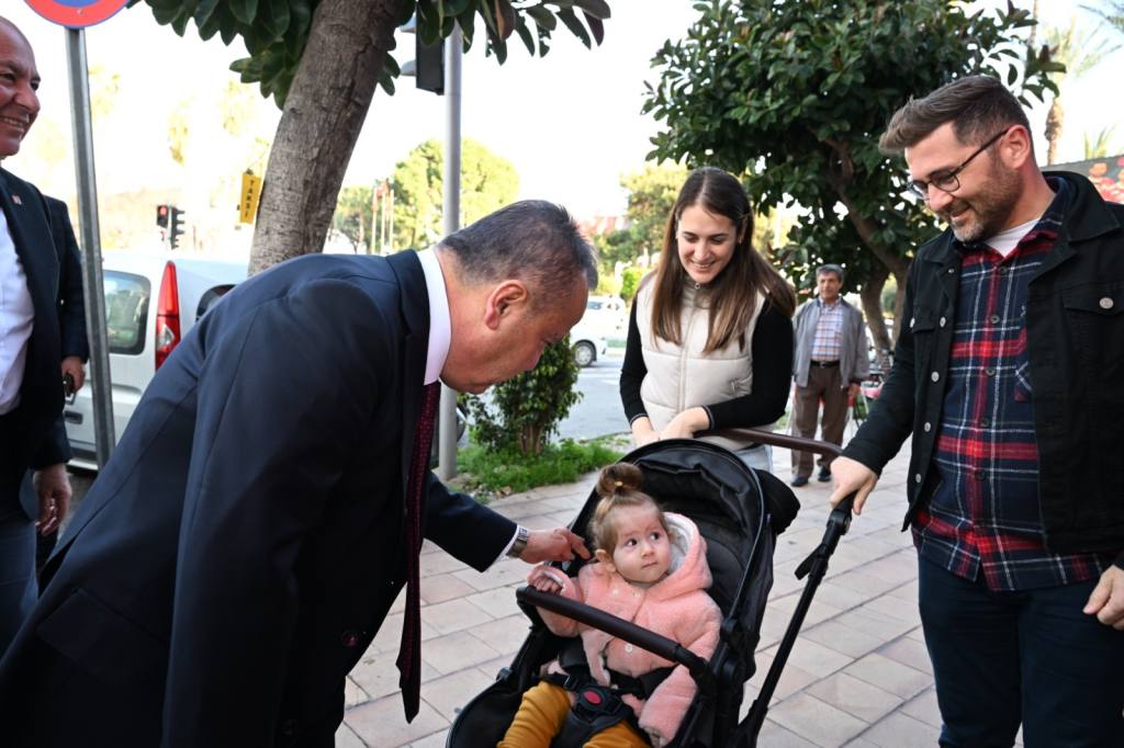 Başkan Böcek Alanya'da coşkuyla karşılandı - Mega TV WhatsApp Image 2024 03 18 at 12.08.17 - Mega TV